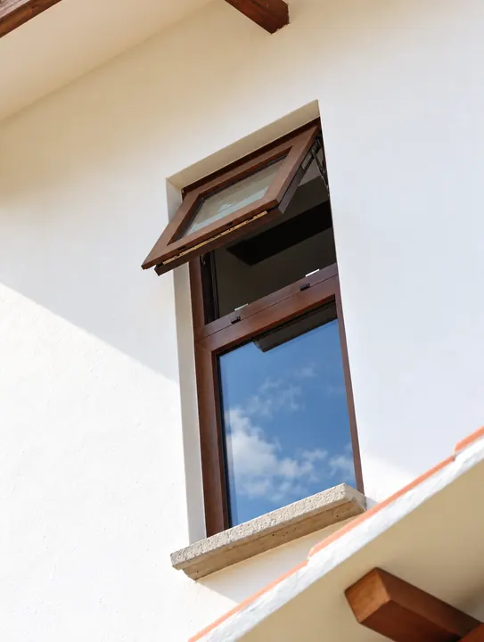 Casa campestre · ventanería en acabado madera, foto 5